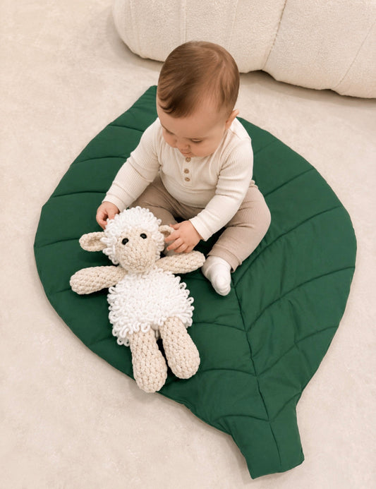 100% Cotton Leaf-Shaped Quilted Baby Play Mat – Forest Green