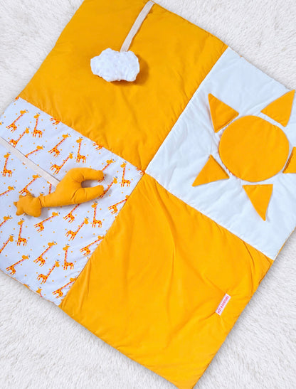 Baby Giraffe Activity Play Mat – Sunshine & Giraffe